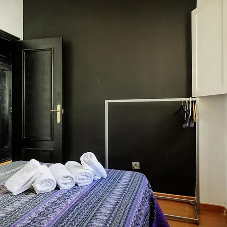 Conde Center Premium סביליה